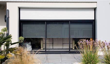 Réparation désaxation de store et volets roulants sur Marseille 13011