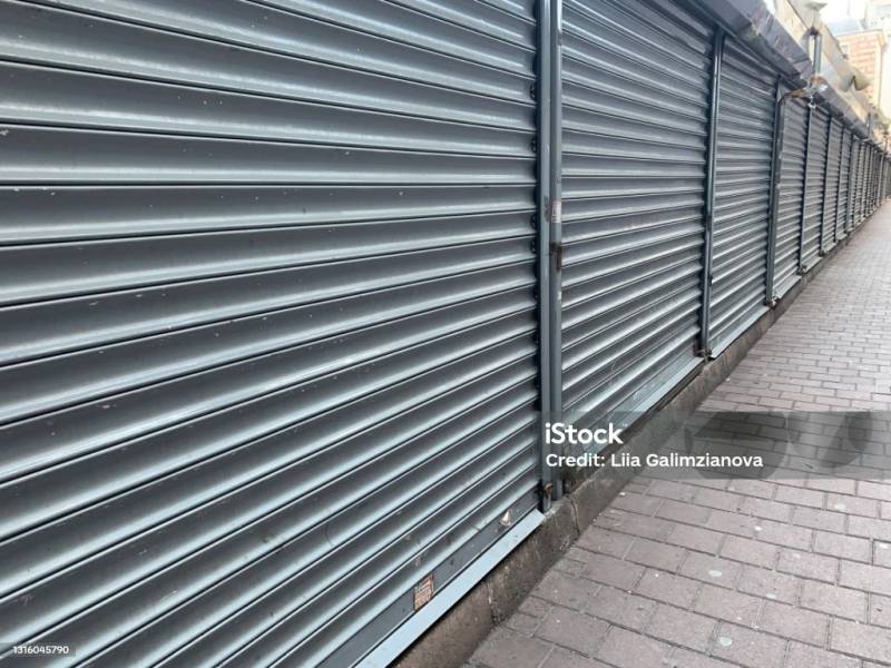 Installer un rideau métallique pour sécuriser le garage de sa maison